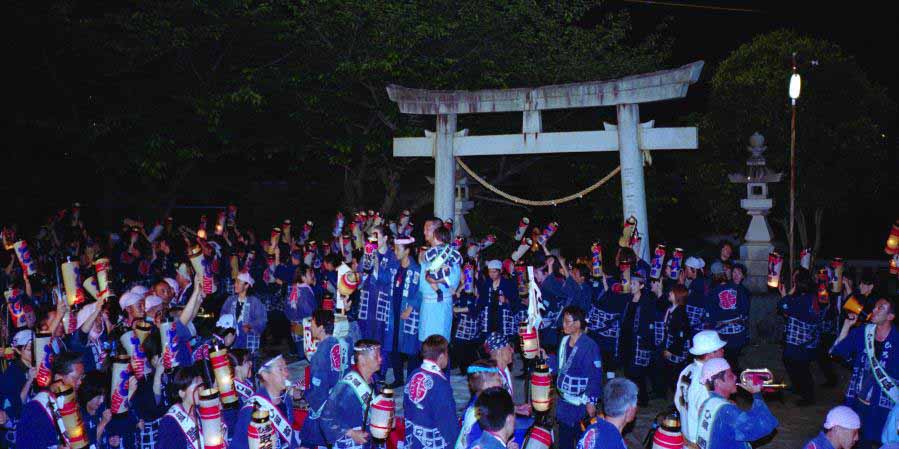 平成13年度（2001年）広沢町凧揚会ひ組 大人練り