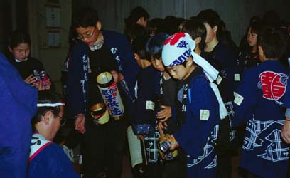 平成15年度（2003年）広沢町凧揚会ひ組 子供練り
