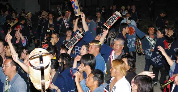 平成17年度（2005年）広沢町凧揚会ひ組 大人練り