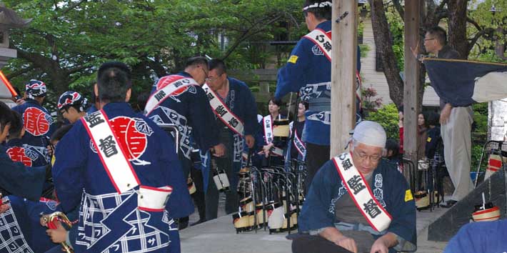 平成22年度（2010年）広沢町凧揚会ひ組 子供練り